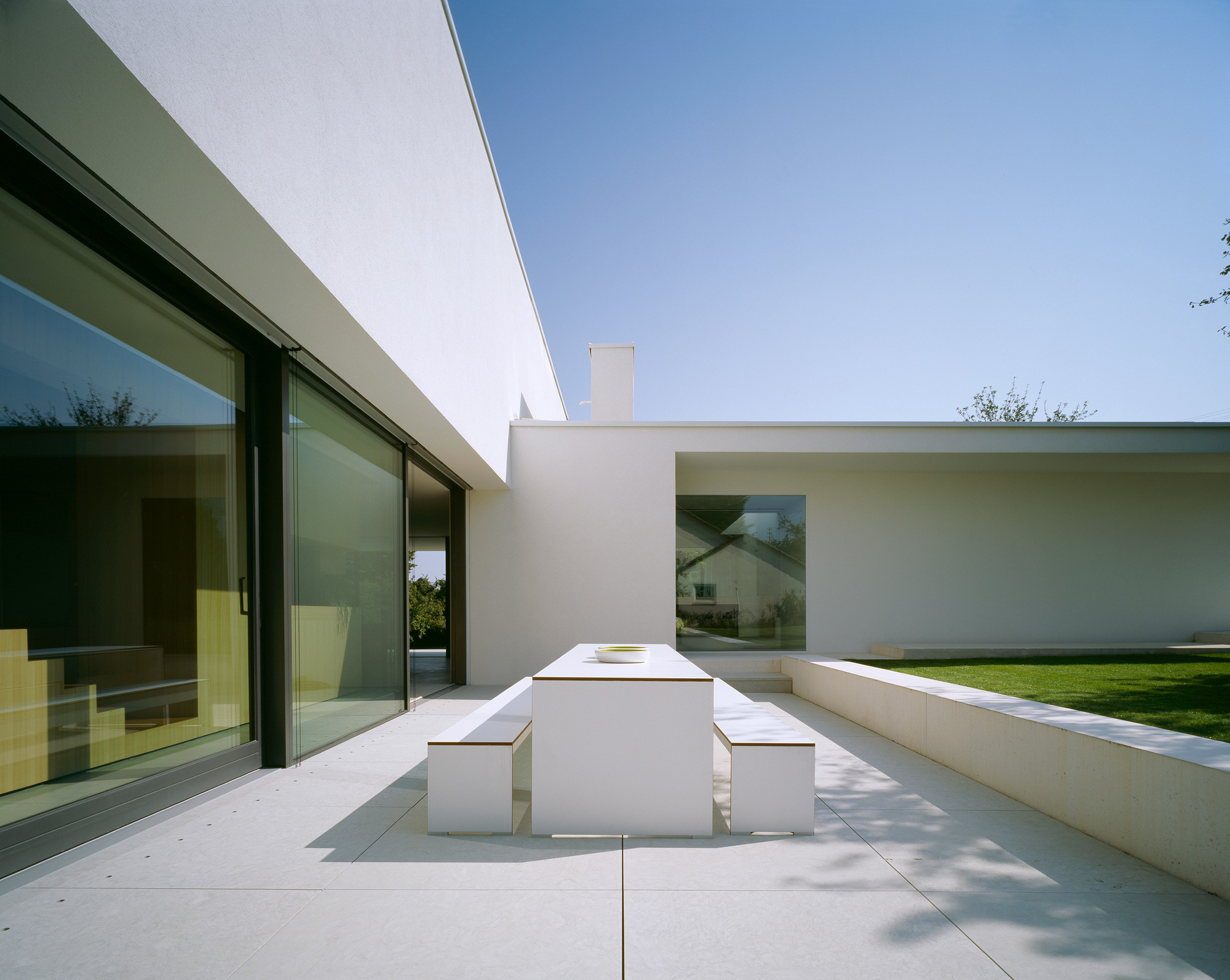 Box House Design Anna Philipp House P by Philipp Architekten - Exterior Design